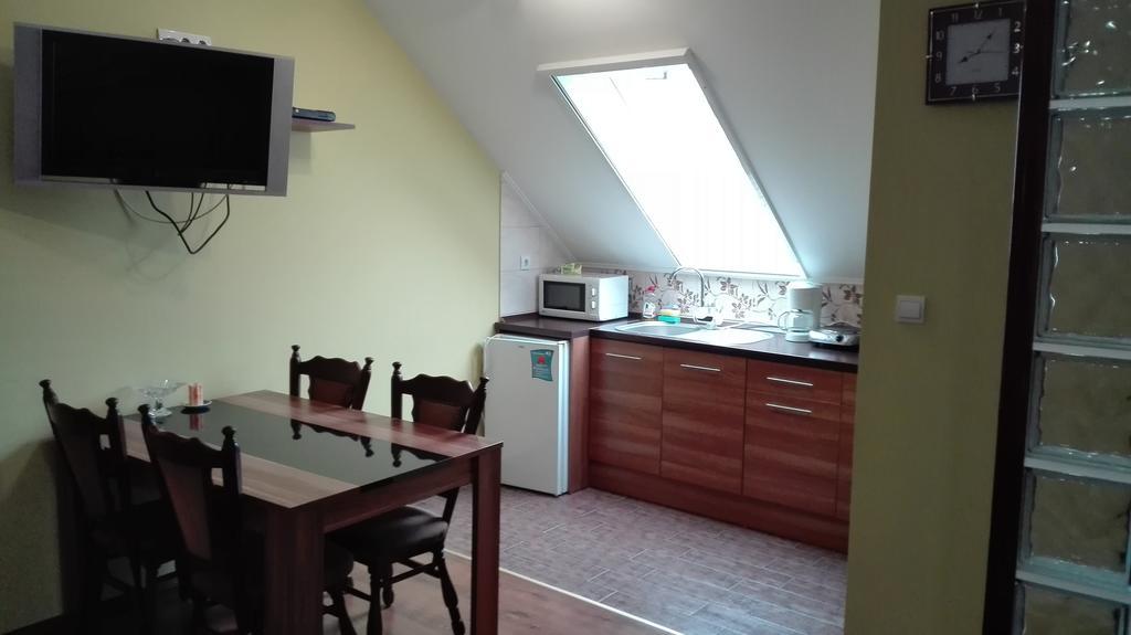 Csipkehaz Apartman Cserkeszőlő 外观 照片